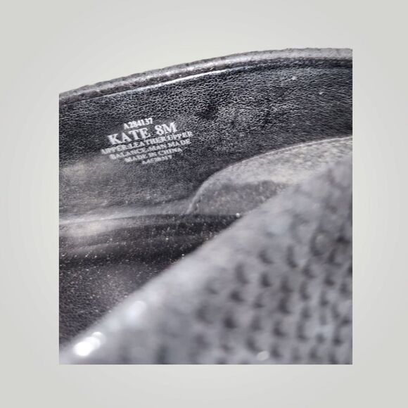 LOGO Lori Goldstein size 8 Kate Colorblock Leather Pointed Toe Block Heel - Picture 14 of 14